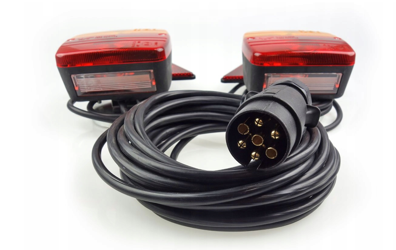 Screenshot 2024-06-15 at 06-25-24 LAMPA TYLNA ZESP.2-SEGM. Z TRÓJKĄTEM PRZYCZEPY ZESTAW MOCOWANY NA MAGNES