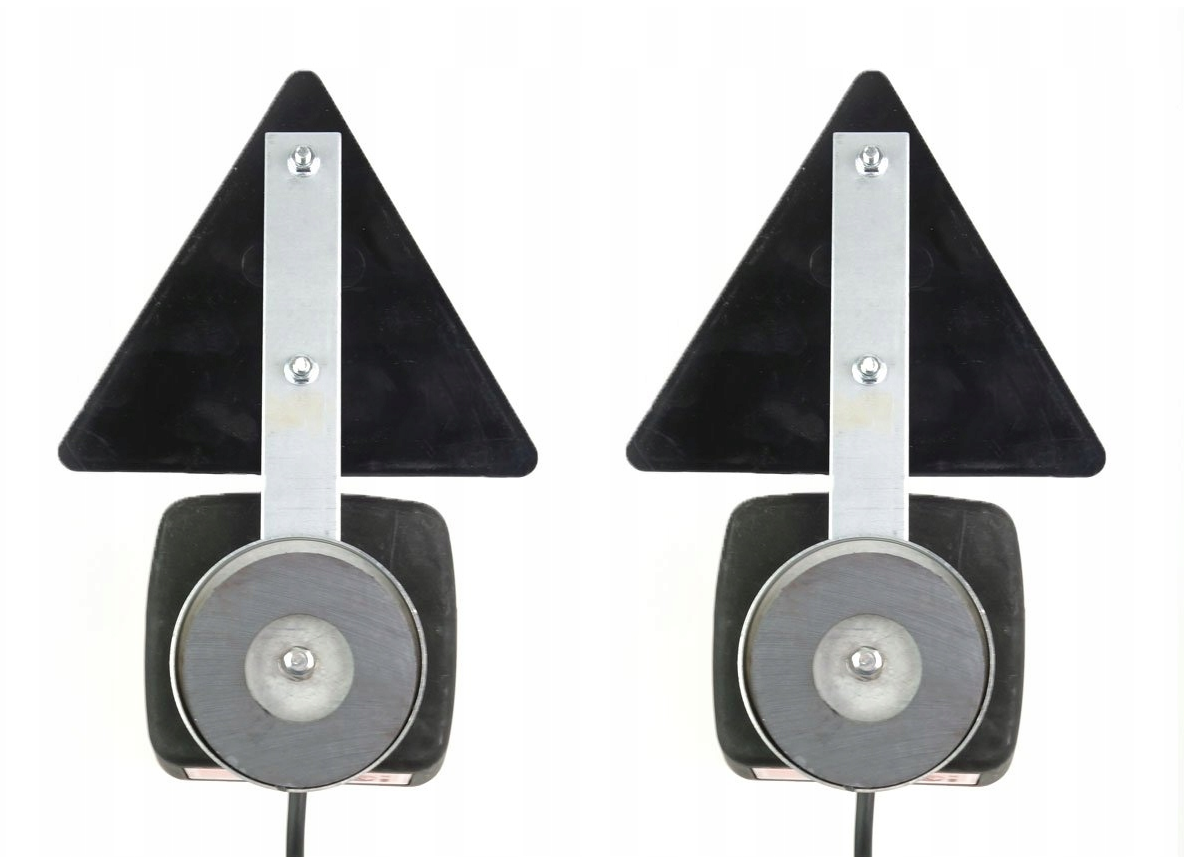 Screenshot 2024-06-15 at 06-25-39 LAMPA TYLNA ZESP.2-SEGM. Z TRÓJKĄTEM PRZYCZEPY ZESTAW MOCOWANY NA MAGNES